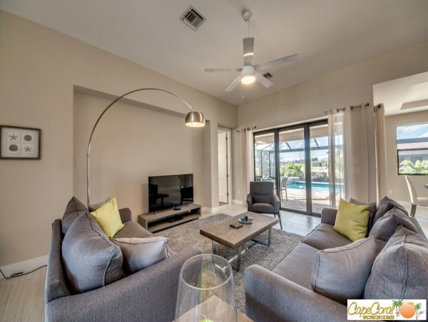 Cape Coral Home 974028