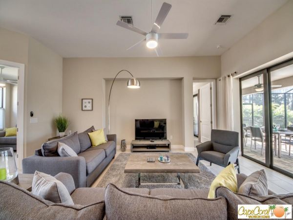 Cape Coral Home 974028