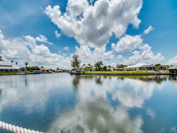 Cape Coral Luxury Vacation Pool Home Four Bedroom