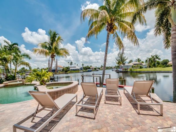 Cape Coral Luxury Vacation Pool Home Four Bedroom
