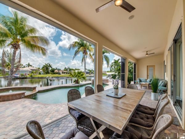 Cape Coral Luxury Vacation Pool Home Four Bedroom