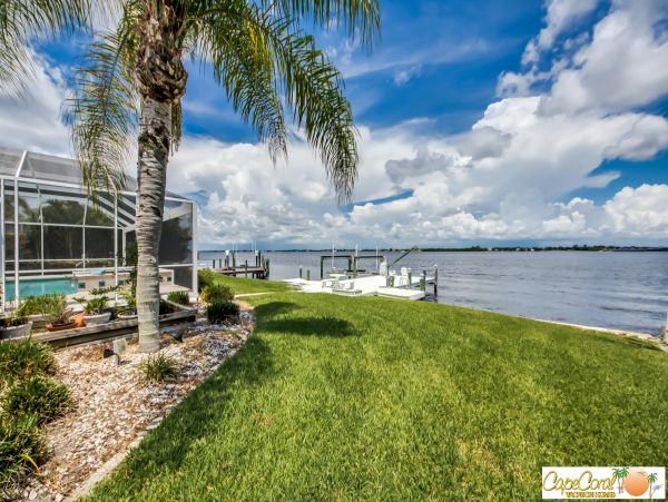 Cape Coral Home 974032