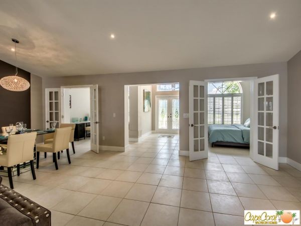 Cape Coral Home 974032