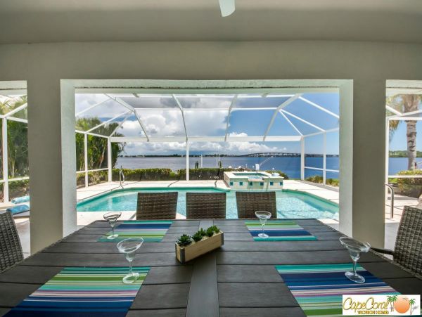 Cape Coral Home 974032