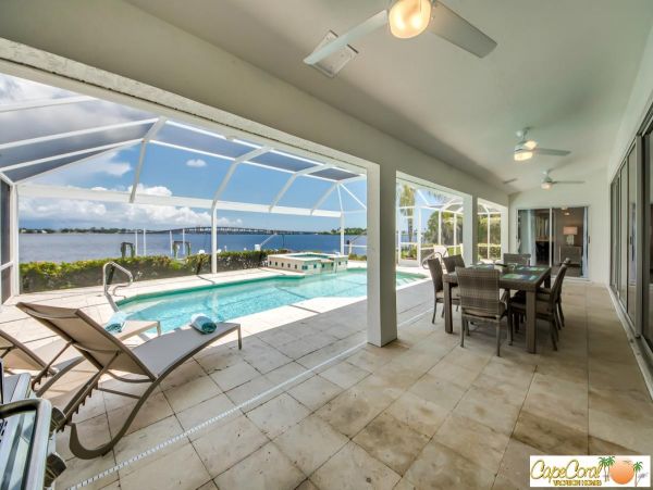 Cape Coral Home 974032