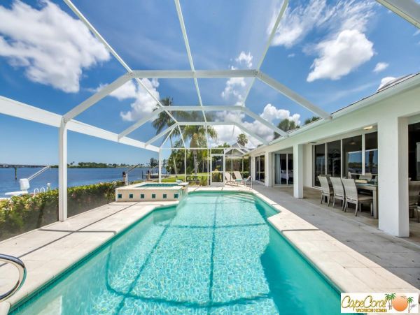 Cape Coral Home 974032
