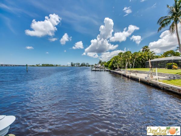 Cape Coral Home 974032