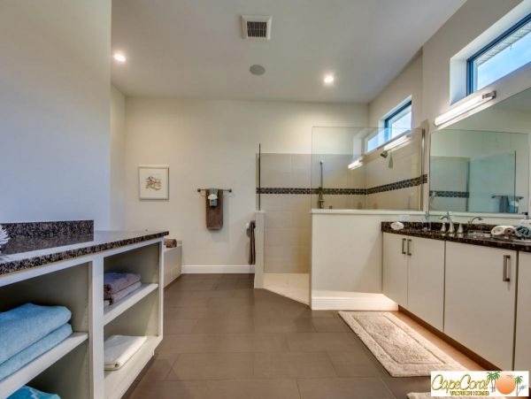 Cape Coral Home 974034