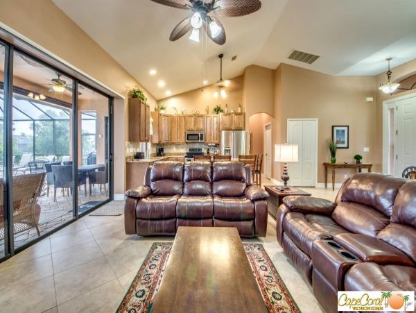Cape Coral Home 974035