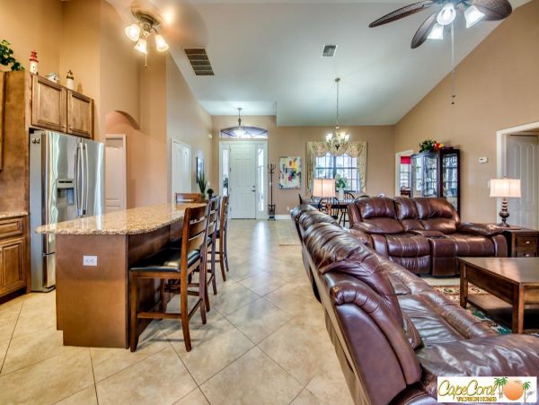 Cape Coral Home 974035