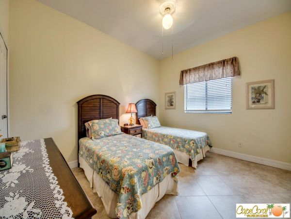 Cape Coral Home 974035