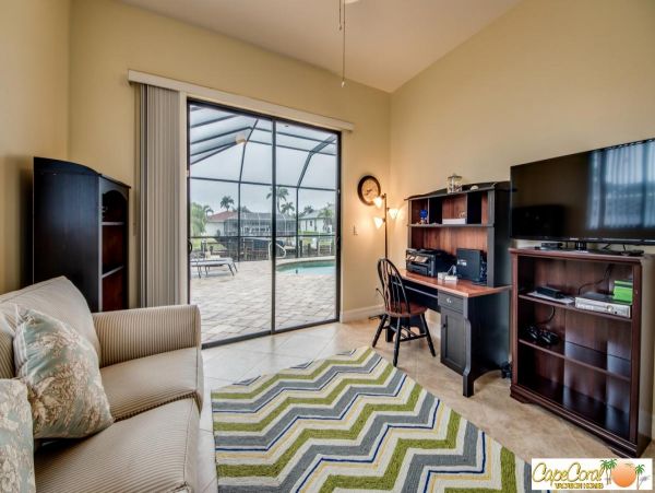 Cape Coral Home 974035