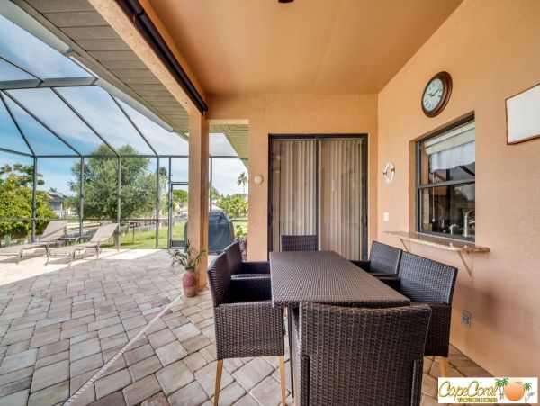Cape Coral Home 974035