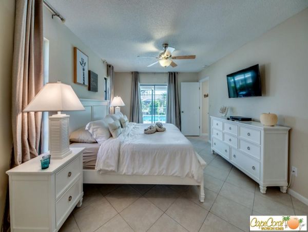 Cape Coral Home 974036