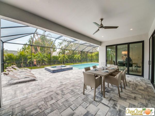 Cape Coral Home 974037