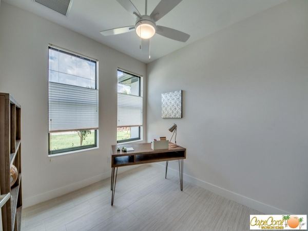 Cape Coral Home 974037