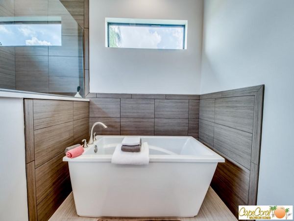 Cape Coral Home 974037