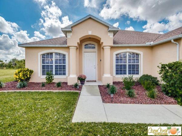 Cape Coral Home 974040