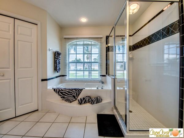 Cape Coral Home 974041