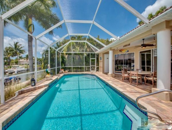 Cape Coral Vacation Home Three Bedrooms & Private Caged Pool