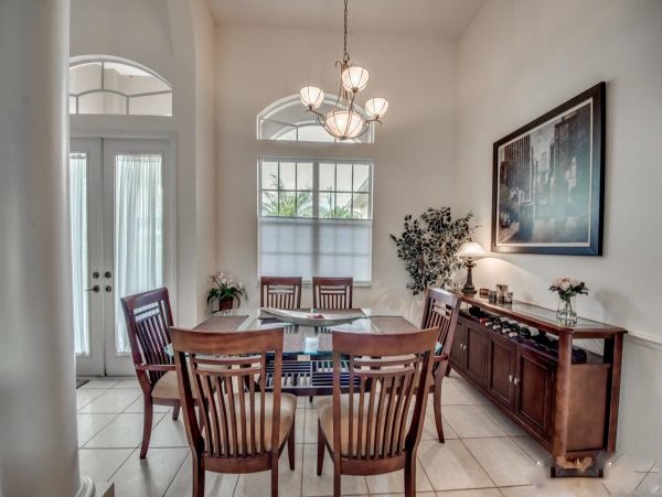 Cape Coral Vacation Home Three Bedrooms & Private Caged Pool