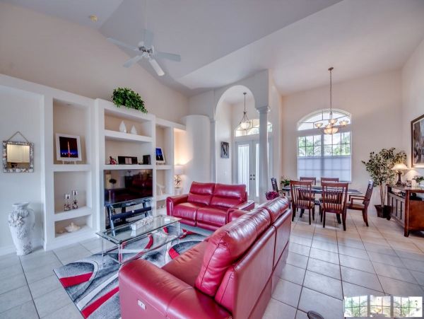 Cape Coral Vacation Home Three Bedrooms & Private Caged Pool