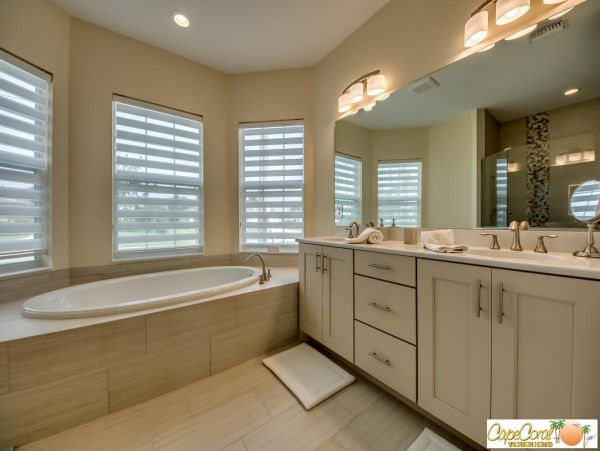 Cape Coral Home 974044