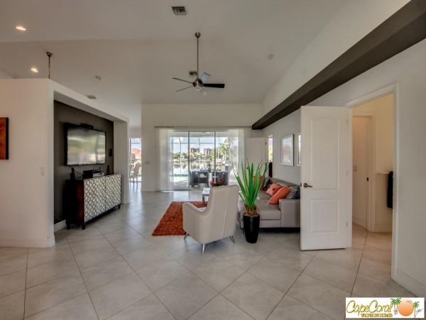 Cape Coral Home 974059