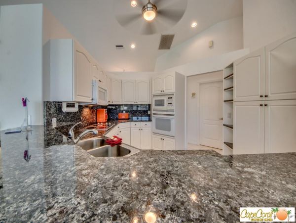 Cape Coral Home 974059
