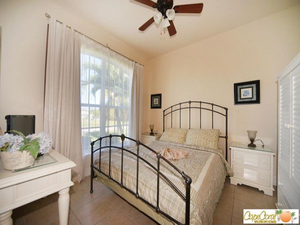 Cape Coral Home 974063