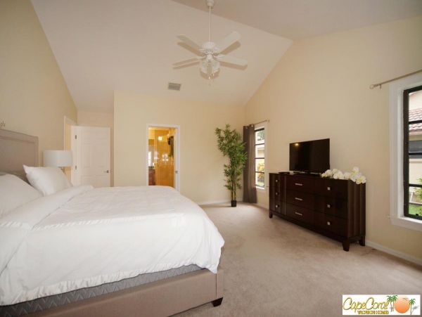 Cape Coral Home 974064