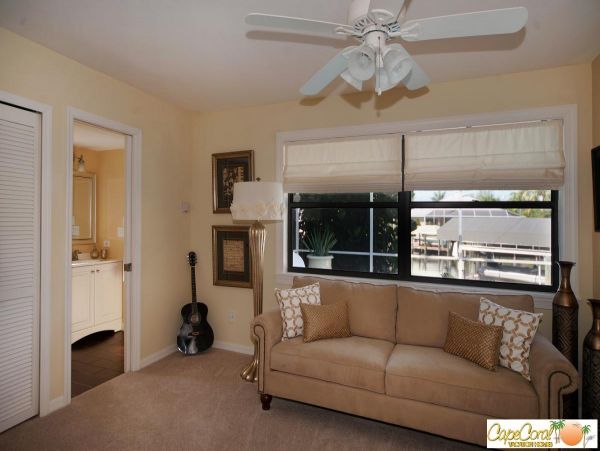 Cape Coral Home 974064