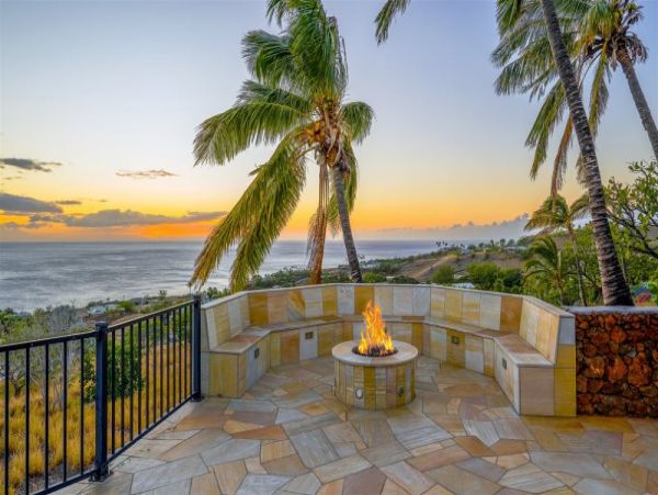 Luxurious Waimea Vacation Rental with Ocean Views