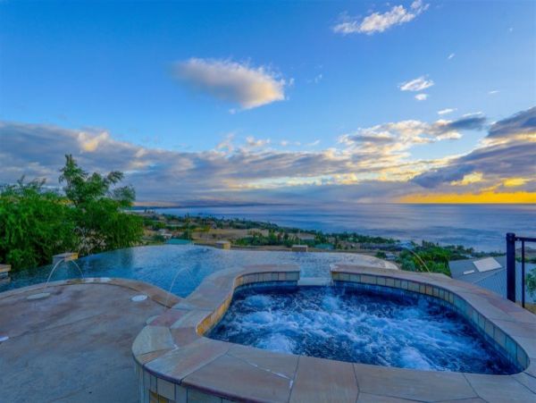 Luxurious Waimea Vacation Rental with Ocean Views
