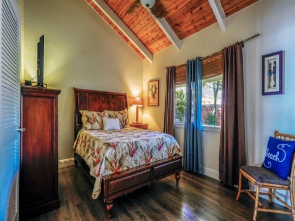 Luxurious Waimea Vacation Rental with Ocean Views