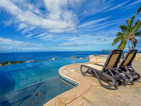 Luxurious Waimea Vacation Rental with Ocean Views