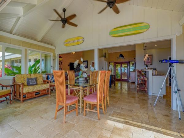 Luxurious Waimea Vacation Rental with Ocean Views