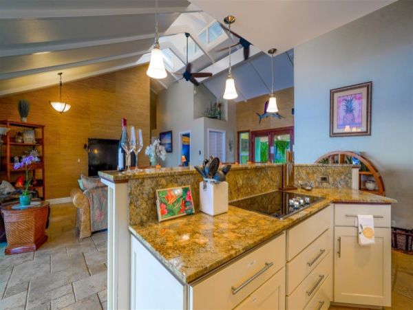 Luxurious Waimea Vacation Rental with Ocean Views