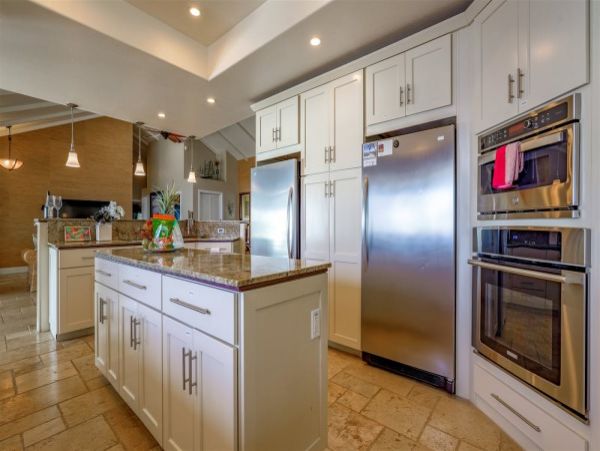 Luxurious Waimea Vacation Rental with Ocean Views