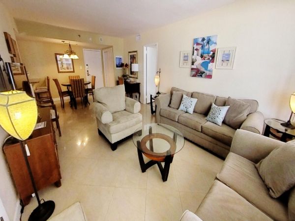 Miami Beach Condo 974105