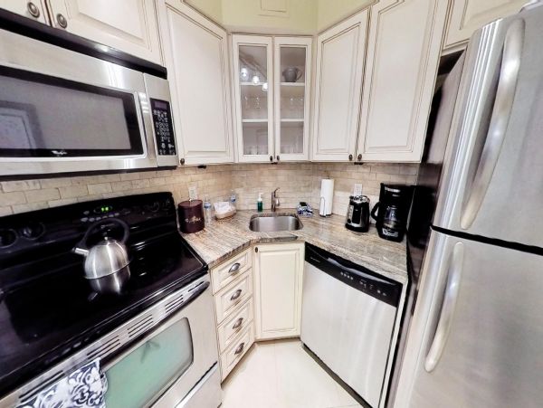 Miami Beach Condo 974105