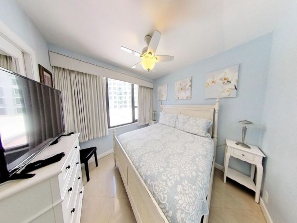 Miami Beach Condo 974105