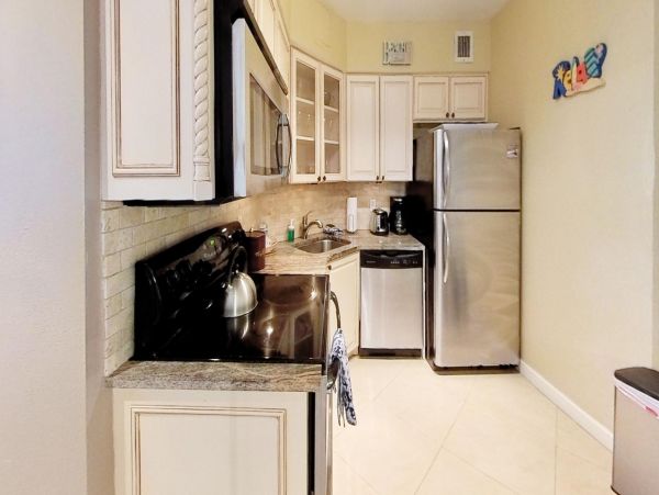 Miami Beach Condo 974105