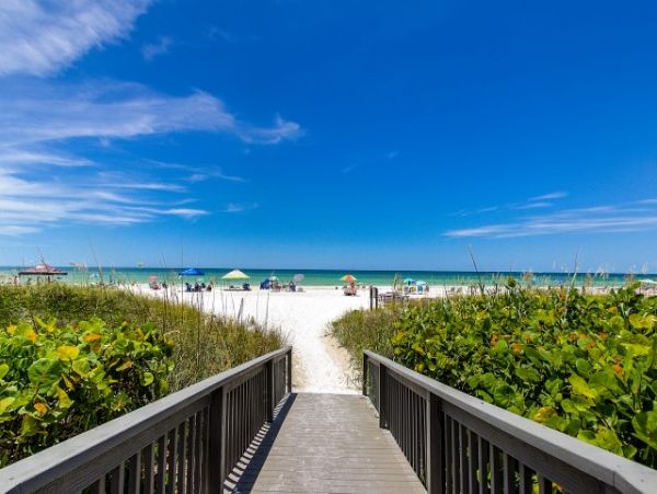Gulf Views Siesta Key Vacation Condo Two Bedroom