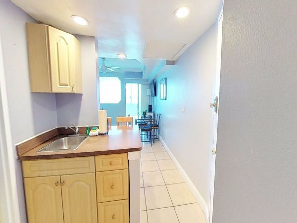 Miami Beach Condo 974180