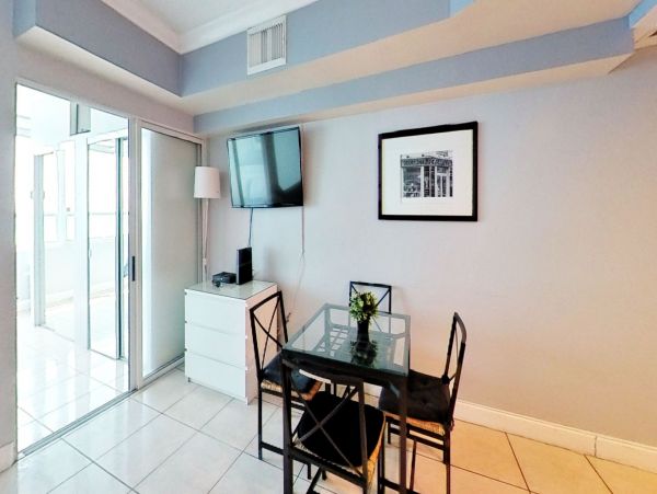 Miami Beach Condo 974180