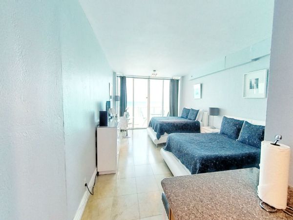 Miami Beach Condo 974182