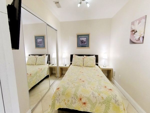 Miami Beach Condo 974187