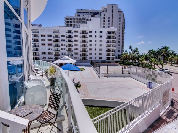 Miami Beach Condo 974189