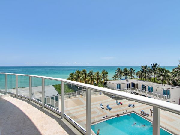 Miami Beach Condo 974191